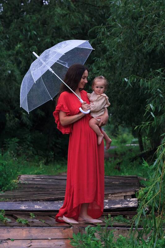 мама, дочка, дождик, лето, зонт С мамой под дождем фото превью