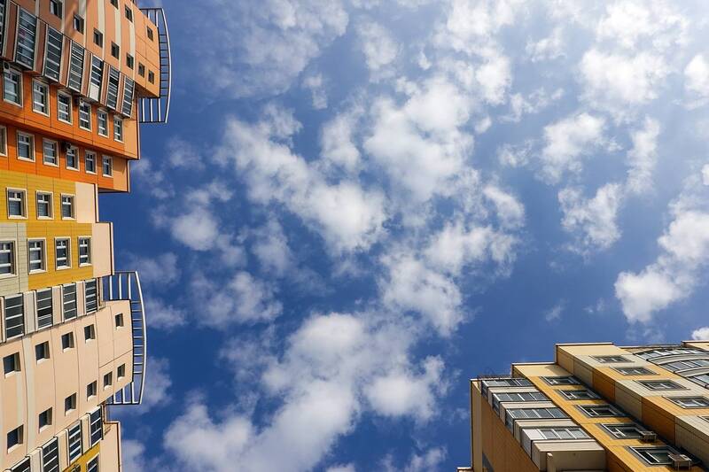 Весеннее небо фото превью