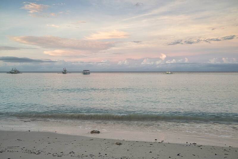 От рассвета до заката. Пляж Динивид. фото превью