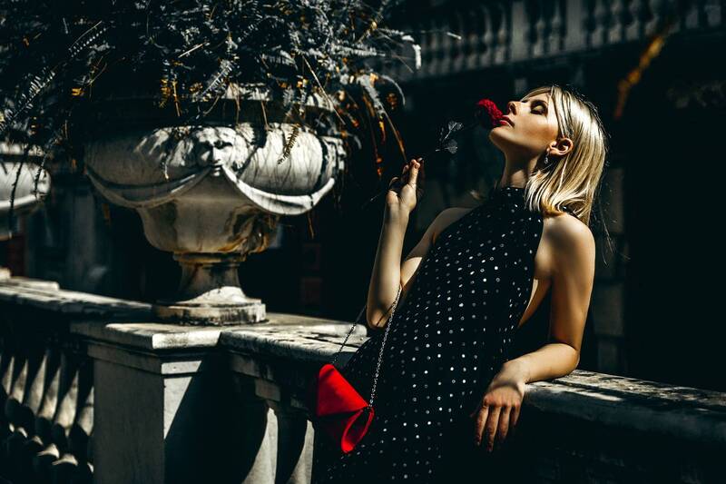 woman, portrait, fashion Roses of Genova фото превью