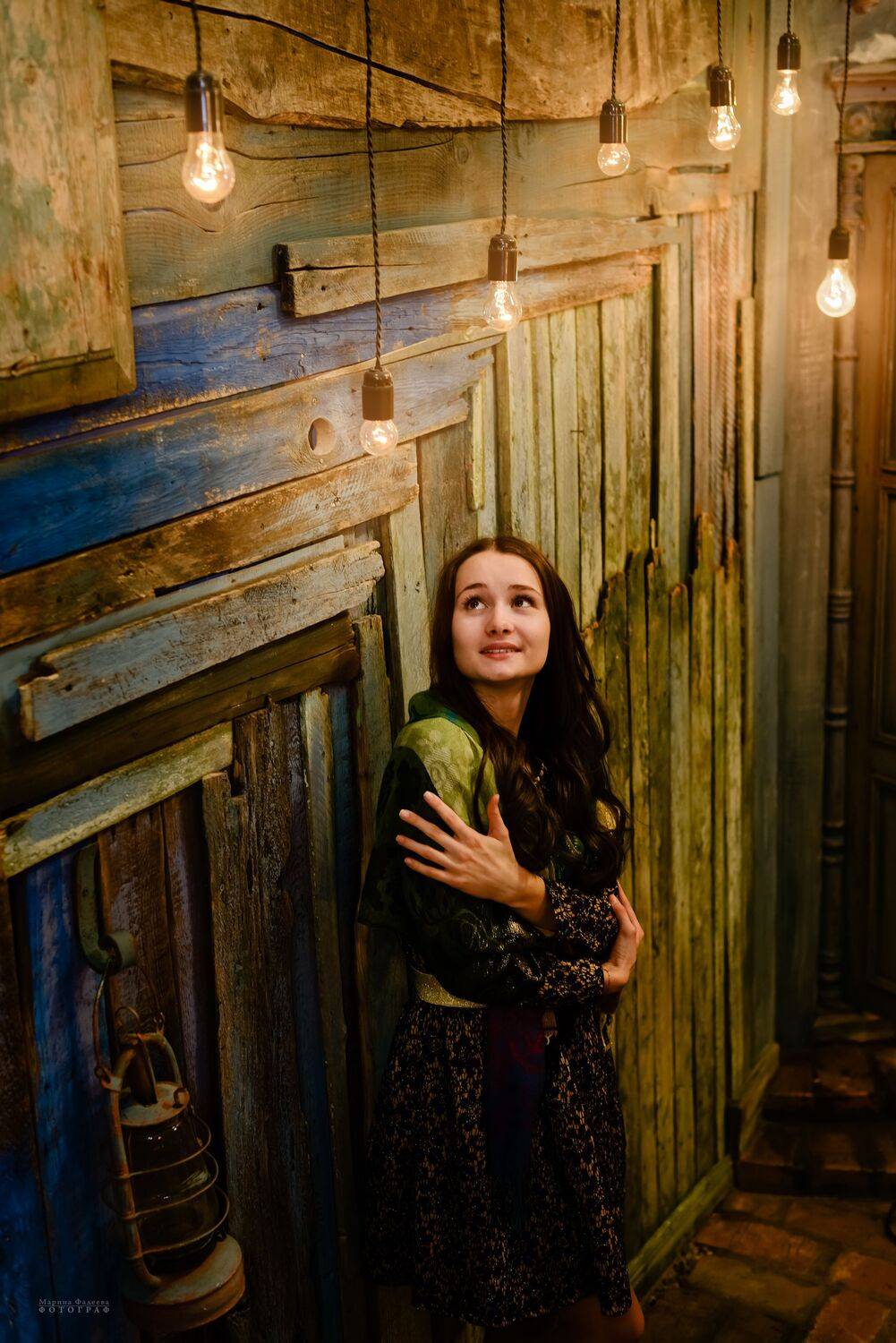 девушка, винтаж, жанр, ретро лампочки, Фадеева Марина