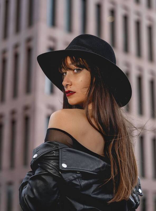 model, fedora, hat, street, lasfotosdejean, barcelona Urban фото превью