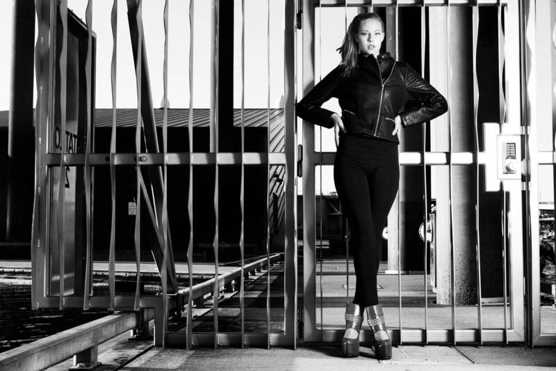 monochrome, fashion Petra фото превью