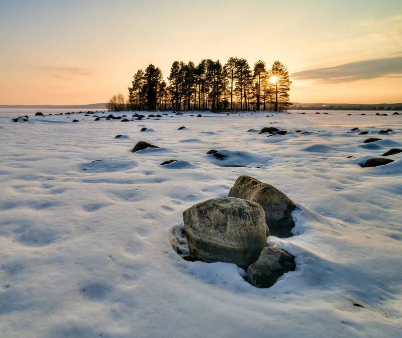 снег, весна, закат, озеро, карелия, камни, вал Камни фото превью
