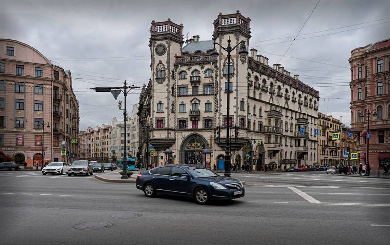 санкт-петербург., дом розенштейна — белогруда., театр а. миронова. Дом с башнями фото превью