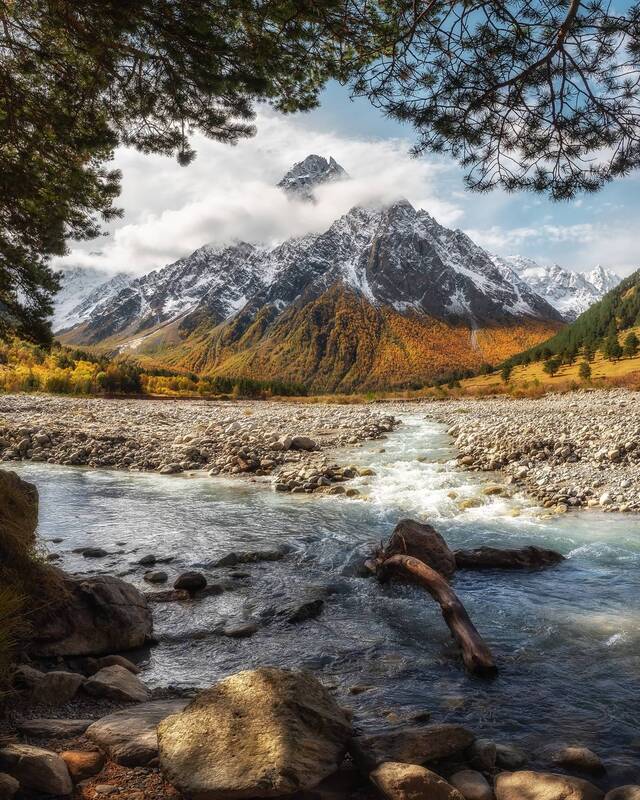 кавказ, кабардино-балкария, кбр, горы, горная река, чегем, чегемское ущелье, тихтенген, осень в горах У подножия фото превью