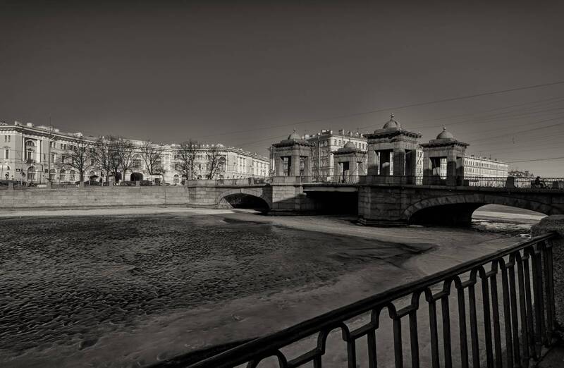 санкт-петербург., р., фонтанка., весна. Мост Ломоносова фото превью