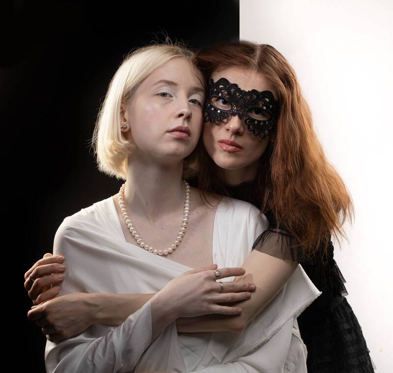 двое фото превью