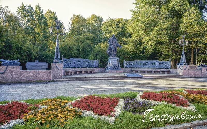 шотландский пушкарь, карл гаскойн памятник петрозаводск Шотландский пушкарь, соратник екатерининской России. фото превью