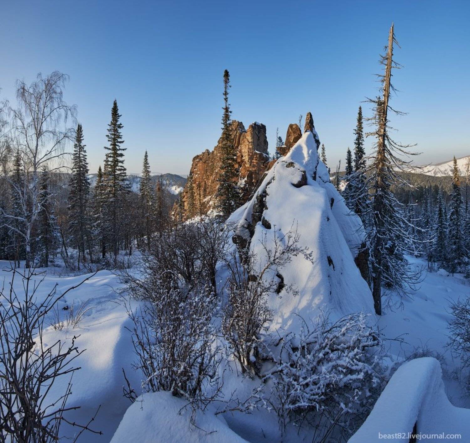 Столбы, Михаил Зверев