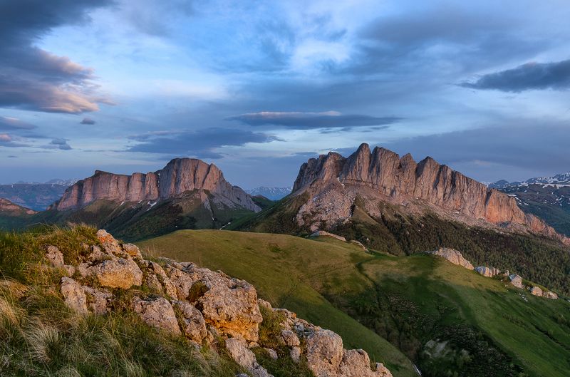 ачешбок, горы, поход, закат Чертовы ворота фото превью