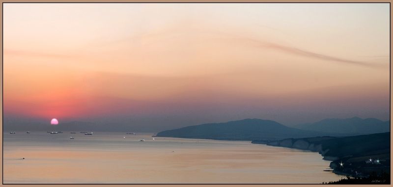 Геленджик, Закат, Море Бухта Геленджик. фото превью