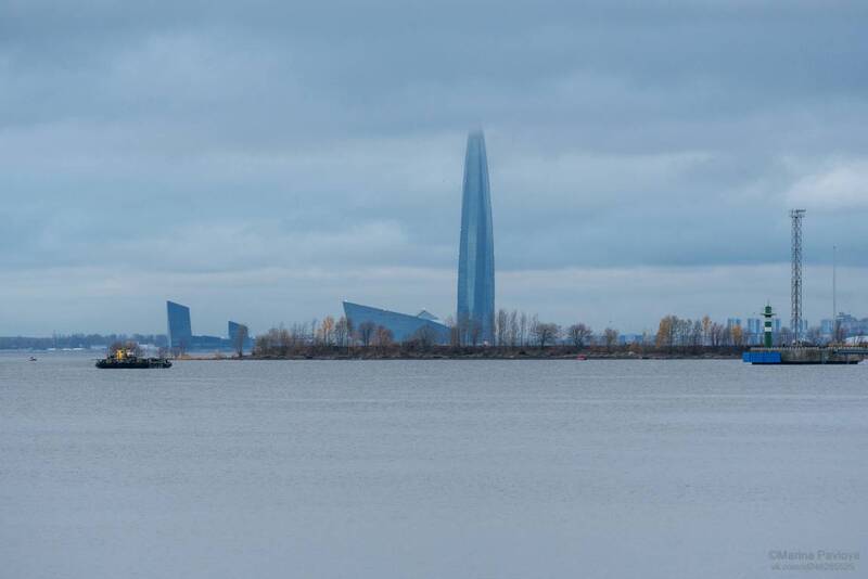 пейзаж, природа, финский залив, осеннее море, санкт-петербург, непарадный петербург, лахтацентр, lakhtacenter Осенним пасмурным днём на Финском заливе. Непарадный Петербург фото превью