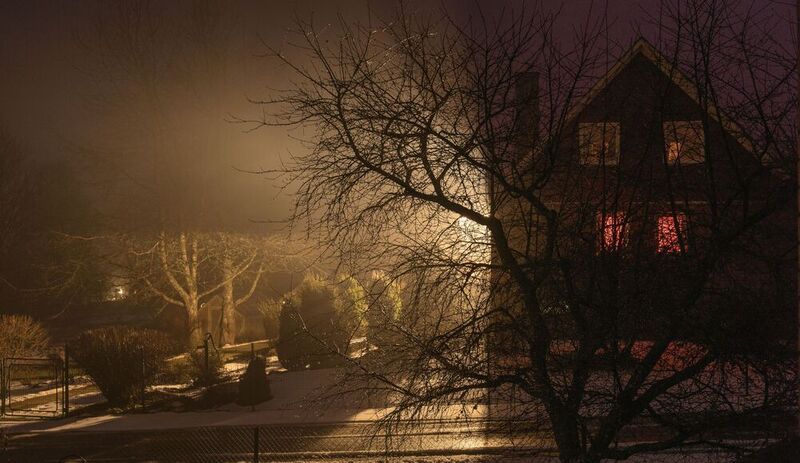 nakts, gaisma, ziema, noskaņa Gaismas un ēnas spēles ziemā фото превью