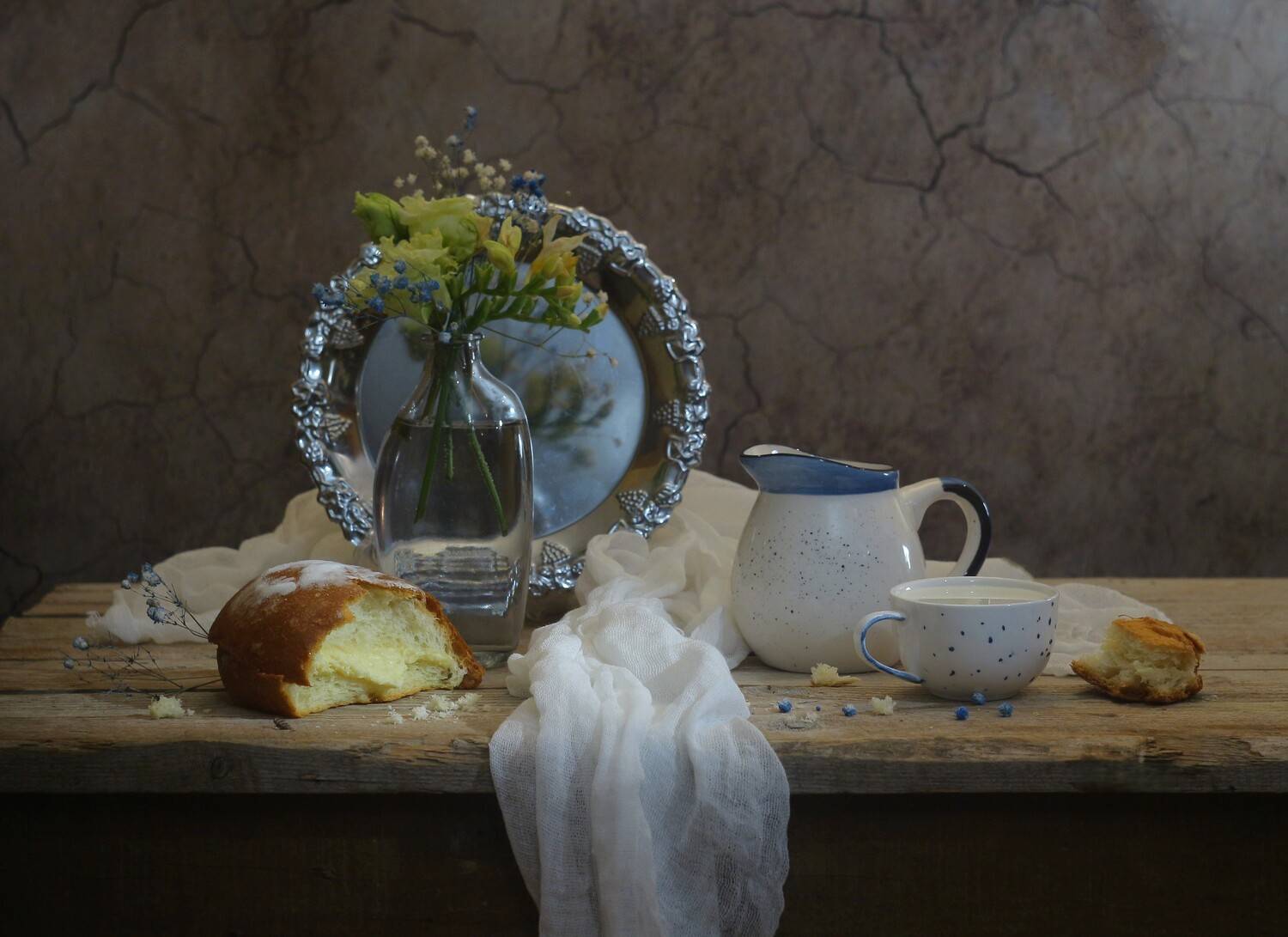 , Людмила Хрусталева*