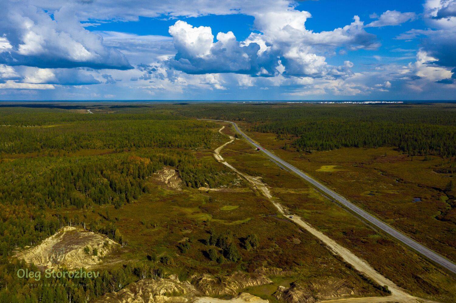 дорога, тундра, болото, город, небо, Сторожев Олег
