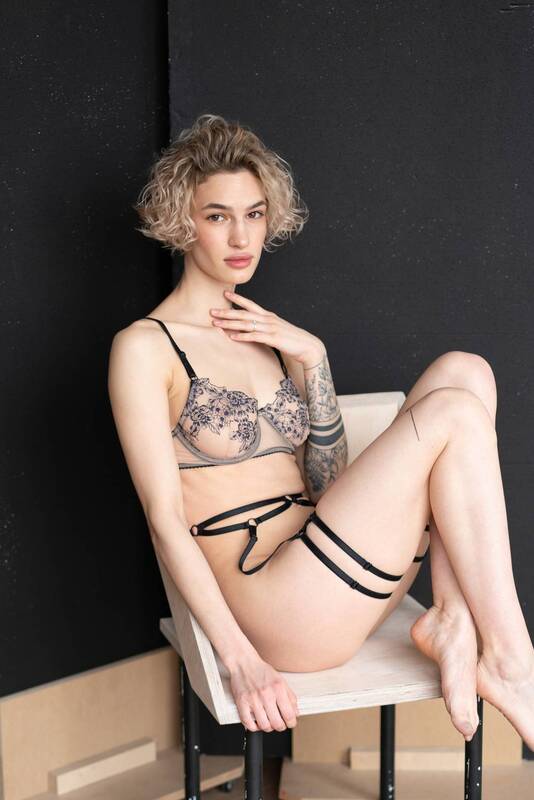 Art фото превью