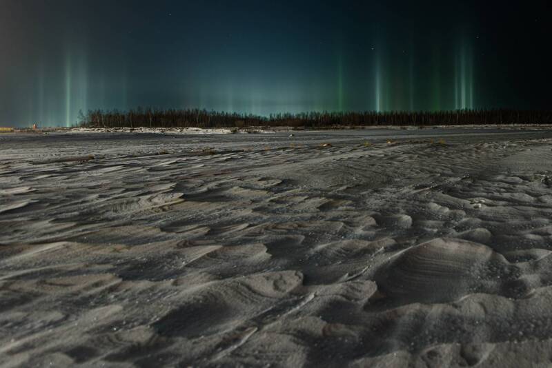 Световые столбы фото превью