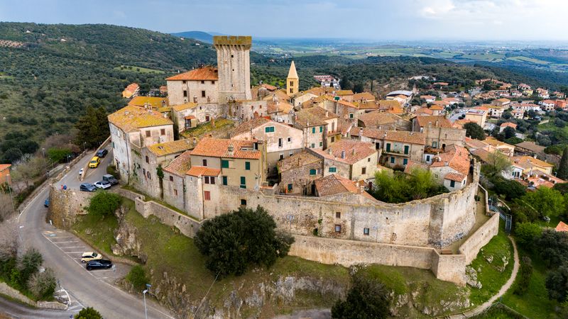 Капальбио, Тоскана, Италия фото превью