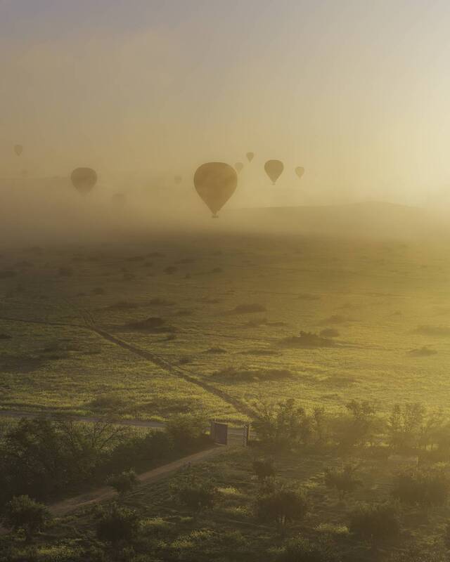 air balloon, sunrise, marocco, golden light Above the clouds фото превью