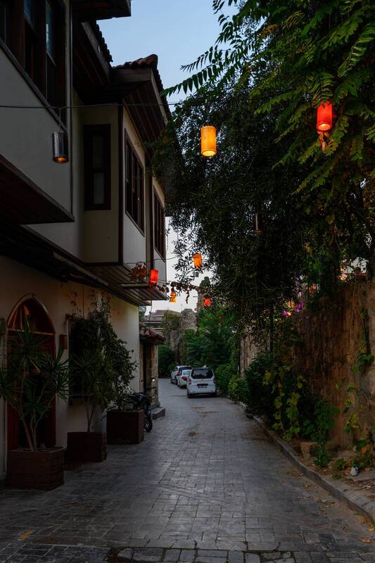 анталия, турция, стрит, путешествие, никон Улочки старой Анталии фото превью