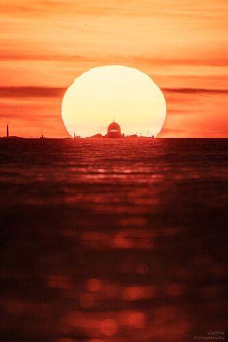 Закат за Морским Никольским собором