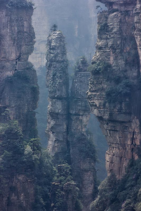 китай, аватар, скалы, каньон, чжанцзянцзе, пейзаж, горы, пандора Двое фото превью