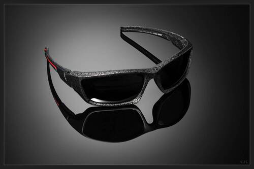 Чёрные очки на чёрном / Black Glasses on Black