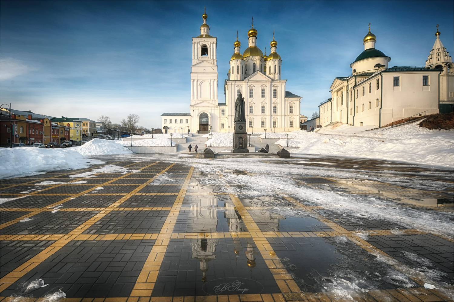 храм, площадь, отражения, Вера Петри