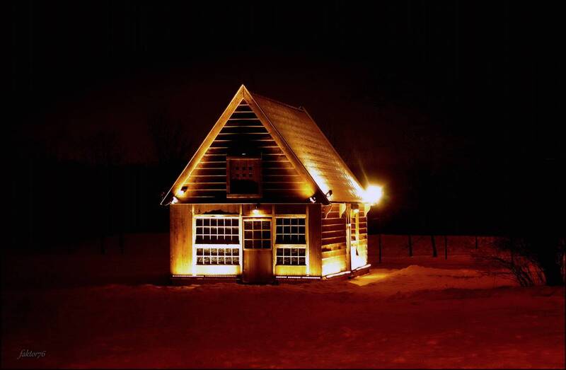 домик, коломенское, москва, ночь Голландский домик Петра I фото превью