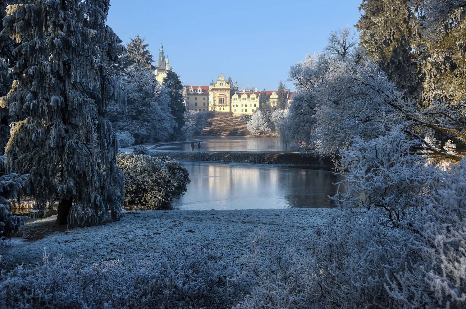 , Александр Беляев