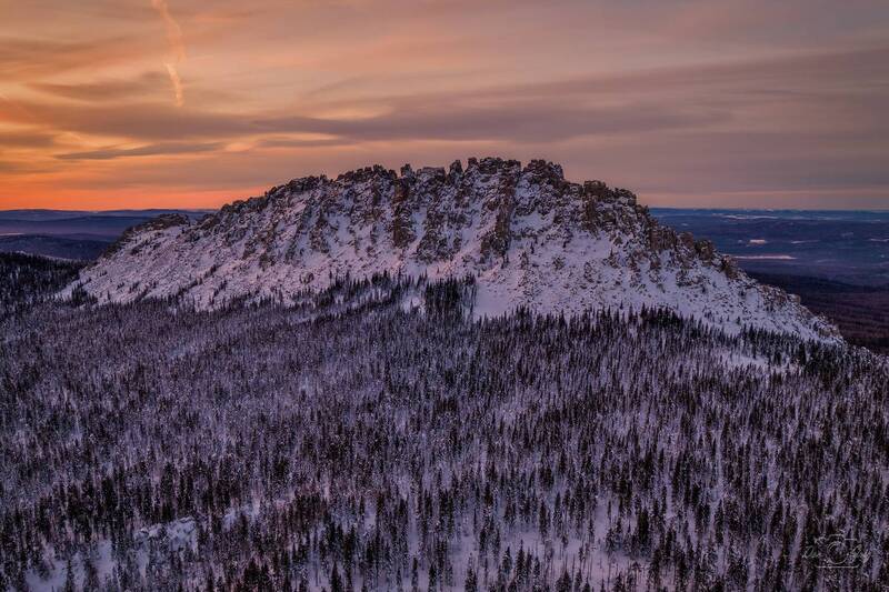 таганай, откликной гребень Каменный динозавр фото превью