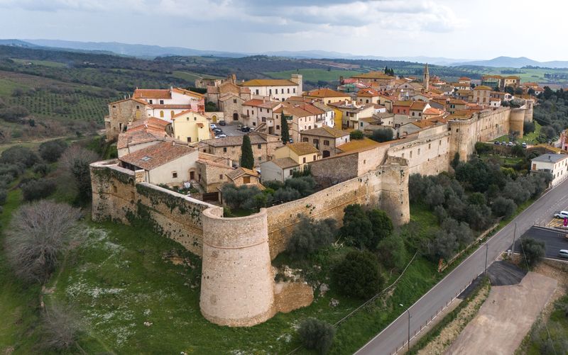 Мальяно ин Тоскана, Италия фото превью