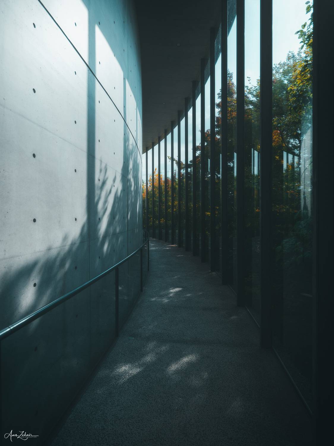 osaka, japan, architecture, light, travel, photography, Aws Zuhair