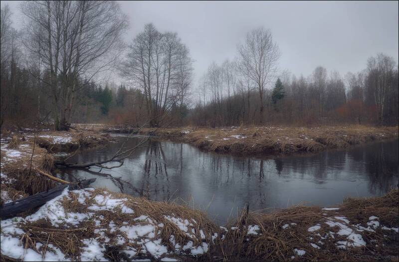 Река ещё не заблестела фото превью