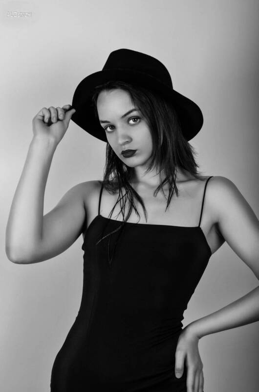 Черно-белое — это призыв к диалогу фото превью