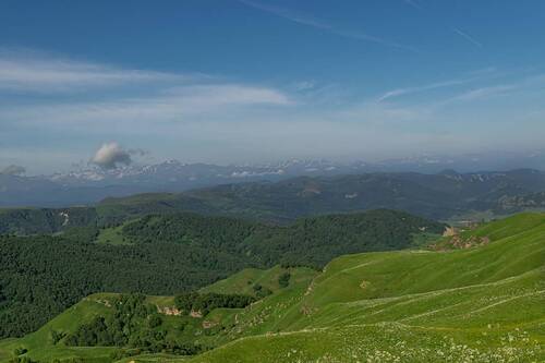 Величие природы; Эльбрус; Баклан на отдыхе; Филин; Горные вершины; Большой медовый водопад; Ледник семерка