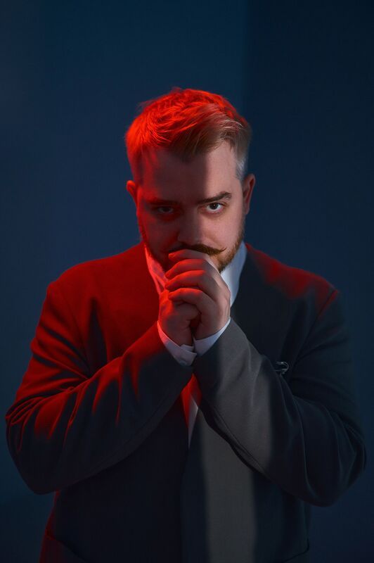 Контент ведущего фото превью