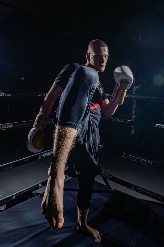 Чемпион, Европы, в, углу, ринга Чемпион Европы в углу ринга фото превью