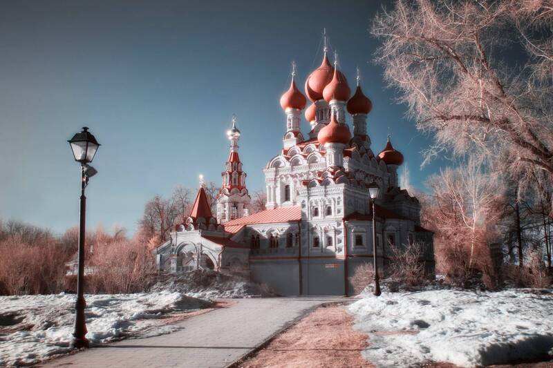 церковь Церковь в останкино в инфракрасном спектре фото превью