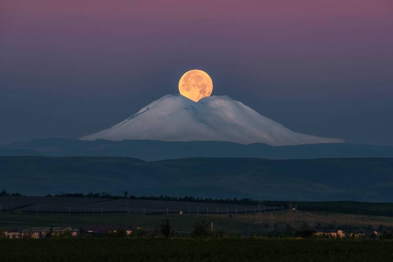 кавказ, кабардино-балкария, кбр, эльбрус, гора, луна, полнолуние, moon, fullmoon Утренняя история фото превью