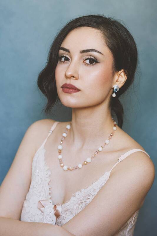 цвет, студия, печать, женщина, лицо, гламур, перламутр, черные глаза Анна фото превью