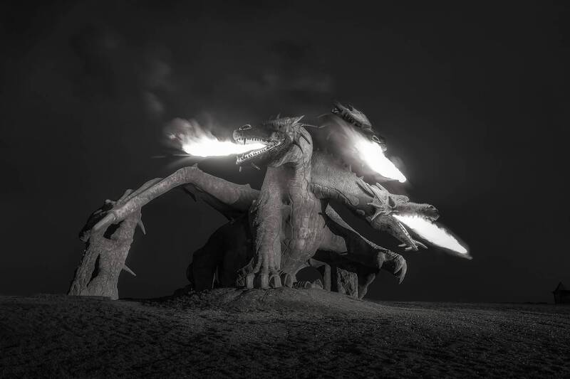 липецкая область, задонск, кудыкина гора, скульптура, статуя Трехглавый извергающий фото превью