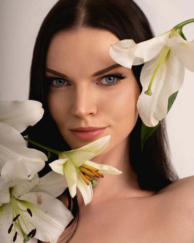 flowers, portrait, model Svetlana фото превью