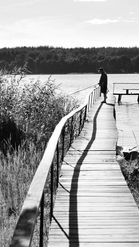 Ловец на конце тени фото превью