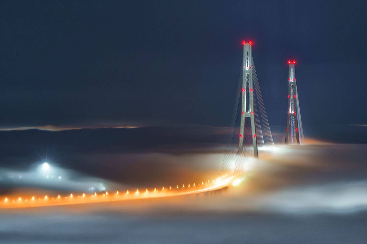 Владивосток, остров Русский, мост, туман, пезаж, Россия, Лариса Дука