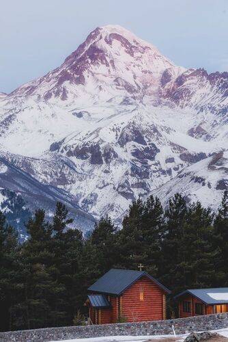 Казбек на рассвете