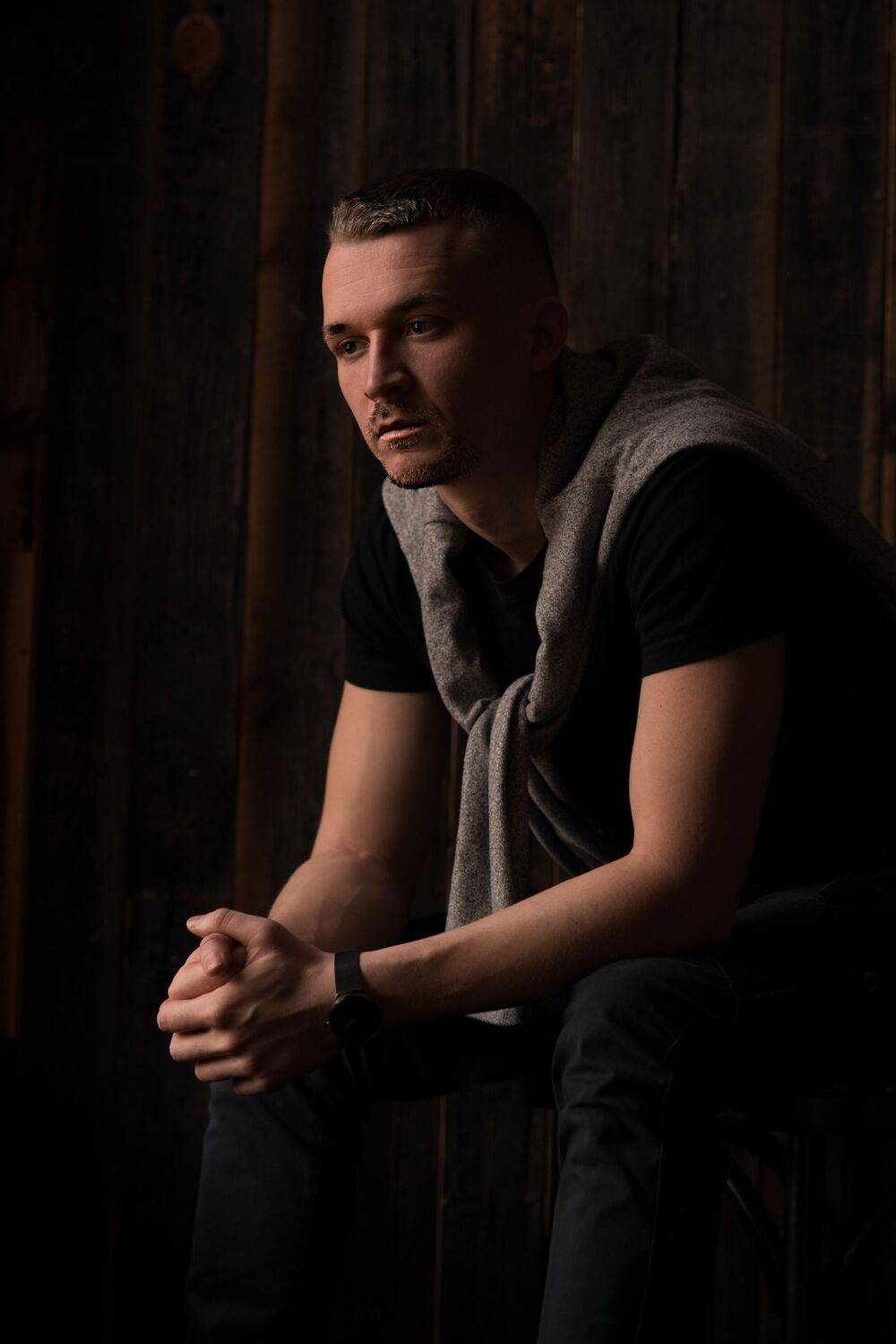 мужской портрет, портрет, студийный портрет, фотограф спб, низкий ключ, Суворова Инна