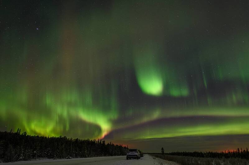 Полярное сияние фото превью