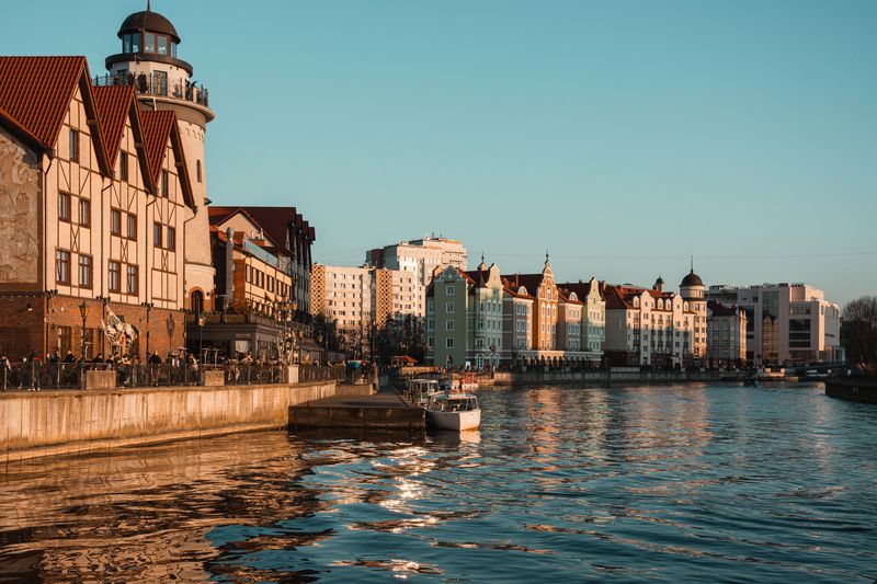 architecture, evening, water, color, city, urban, boat, old, history, russia, kaliningrad Спокойные воды Калининграда фото превью